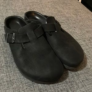 Birkenstock - Natural black leather - always worn with socks!
